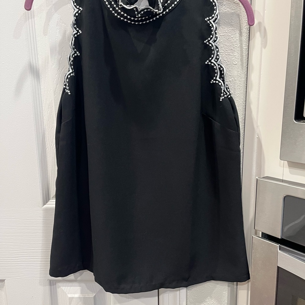 Elegant Black Sleeveless Top